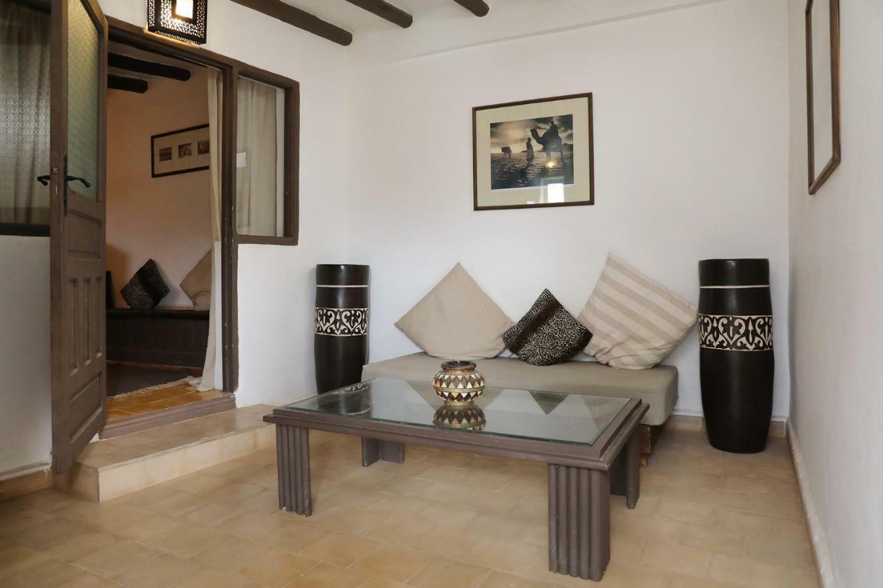 Le Petit Hotel Du Flouka Lalla Takerkoust Luaran gambar